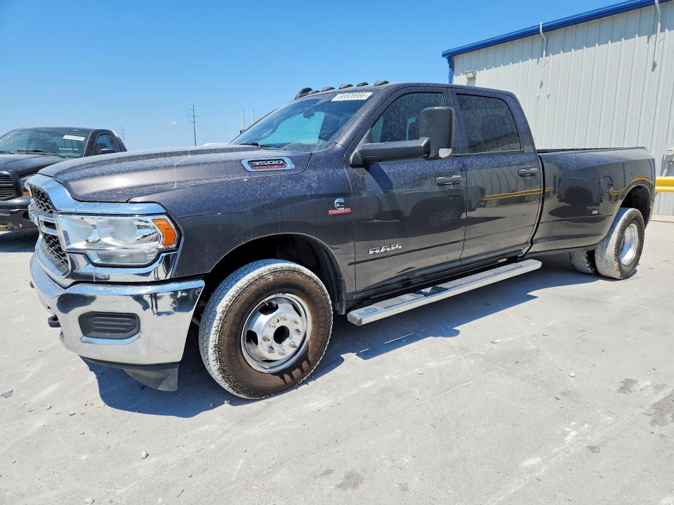 2021 RAM 3500