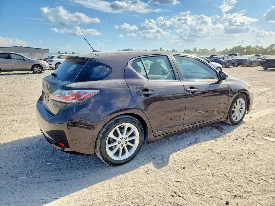 2011 LEXUS CT 200