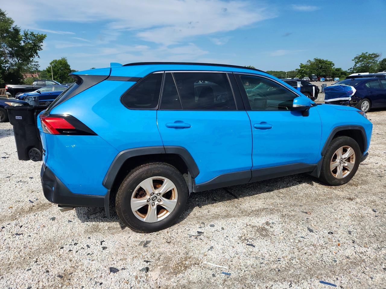 2019 TOYOTA RAV4