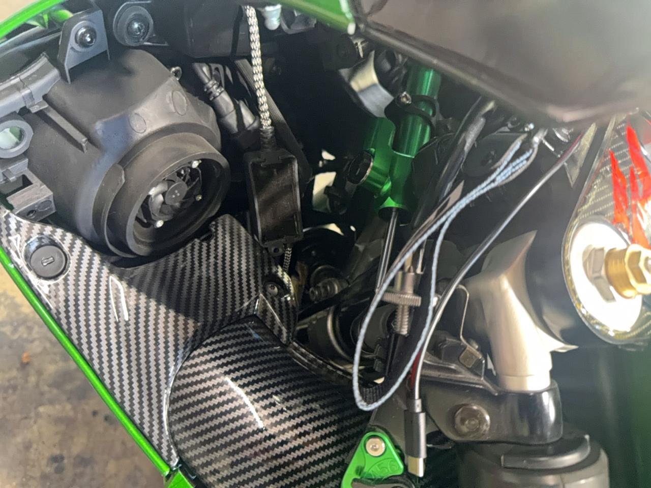 2007 YAMAHA YZFR1