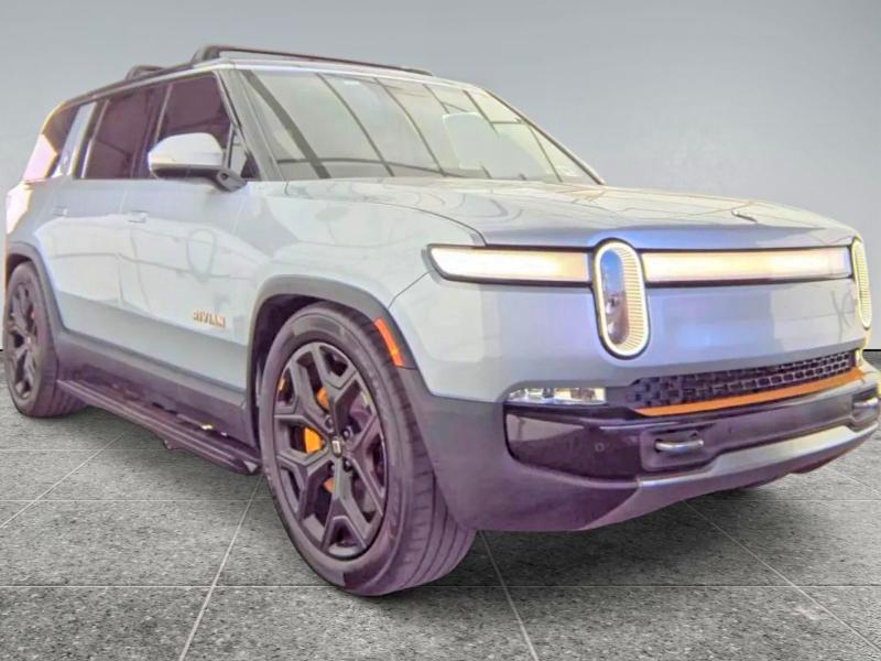 2023 RIVIAN R1s