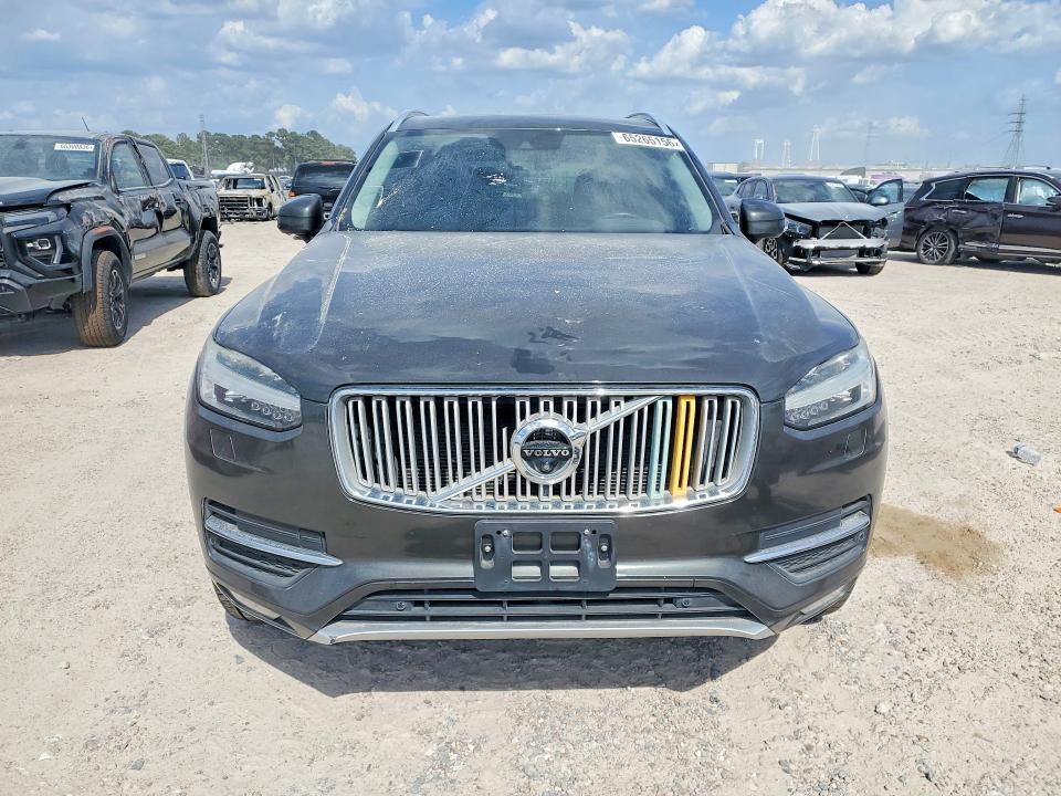2018 VOLVO XC90