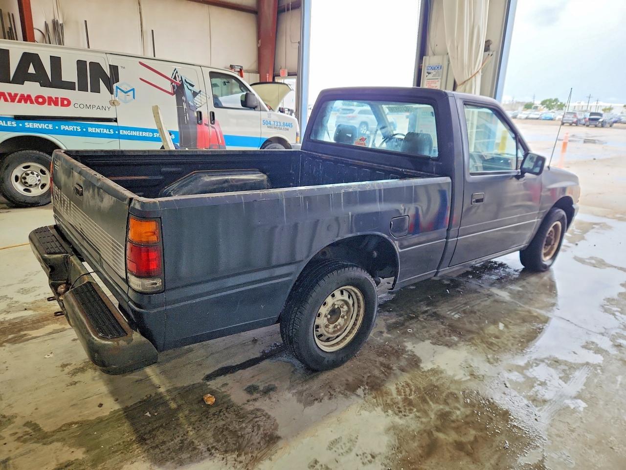 1988 ISUZU Conventional