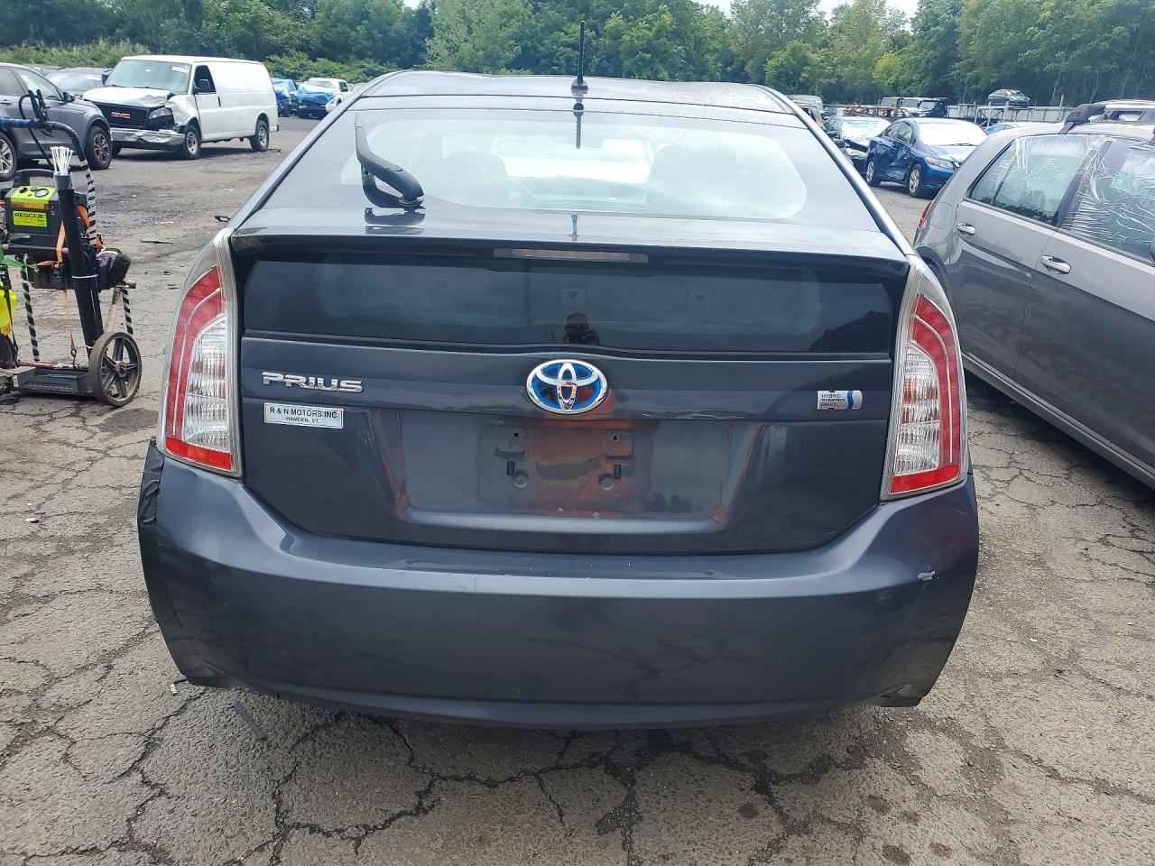 2013 TOYOTA PRIUS