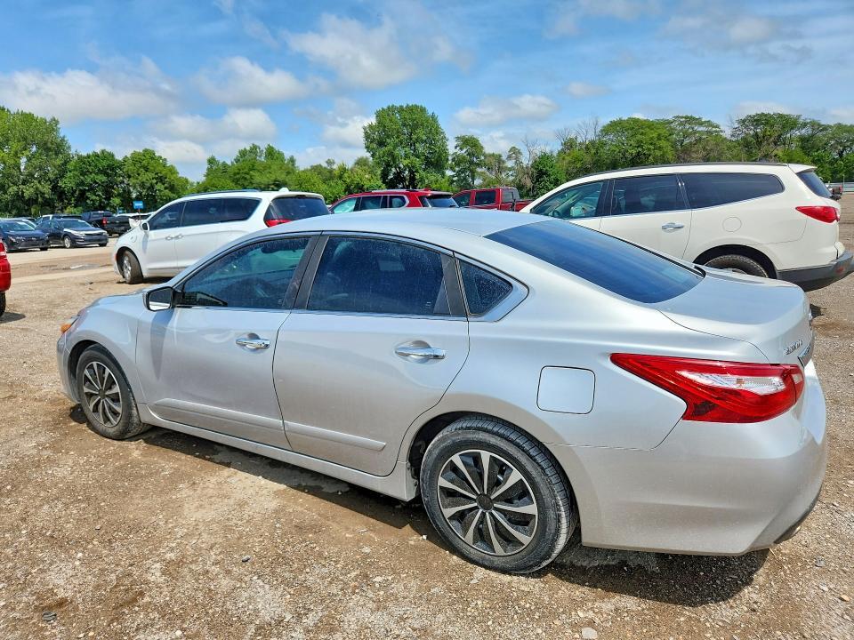 2016 NISSAN ALTIMA