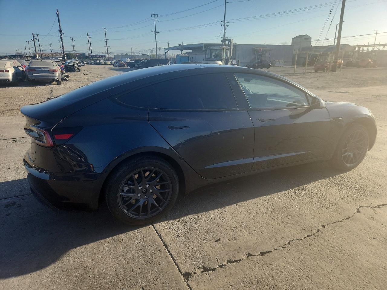 2025 TESLA MODEL 3