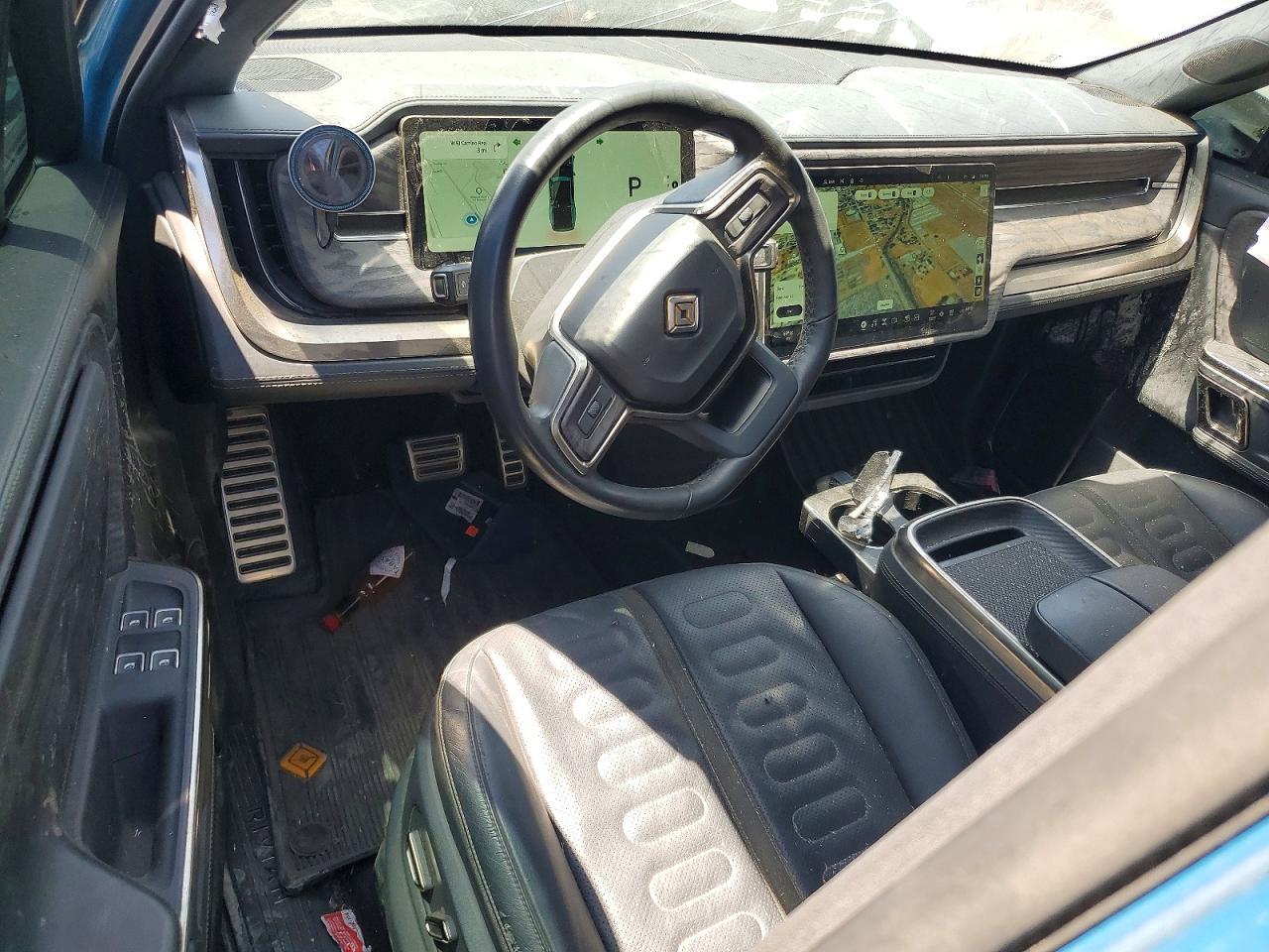 2022 RIVIAN R1t