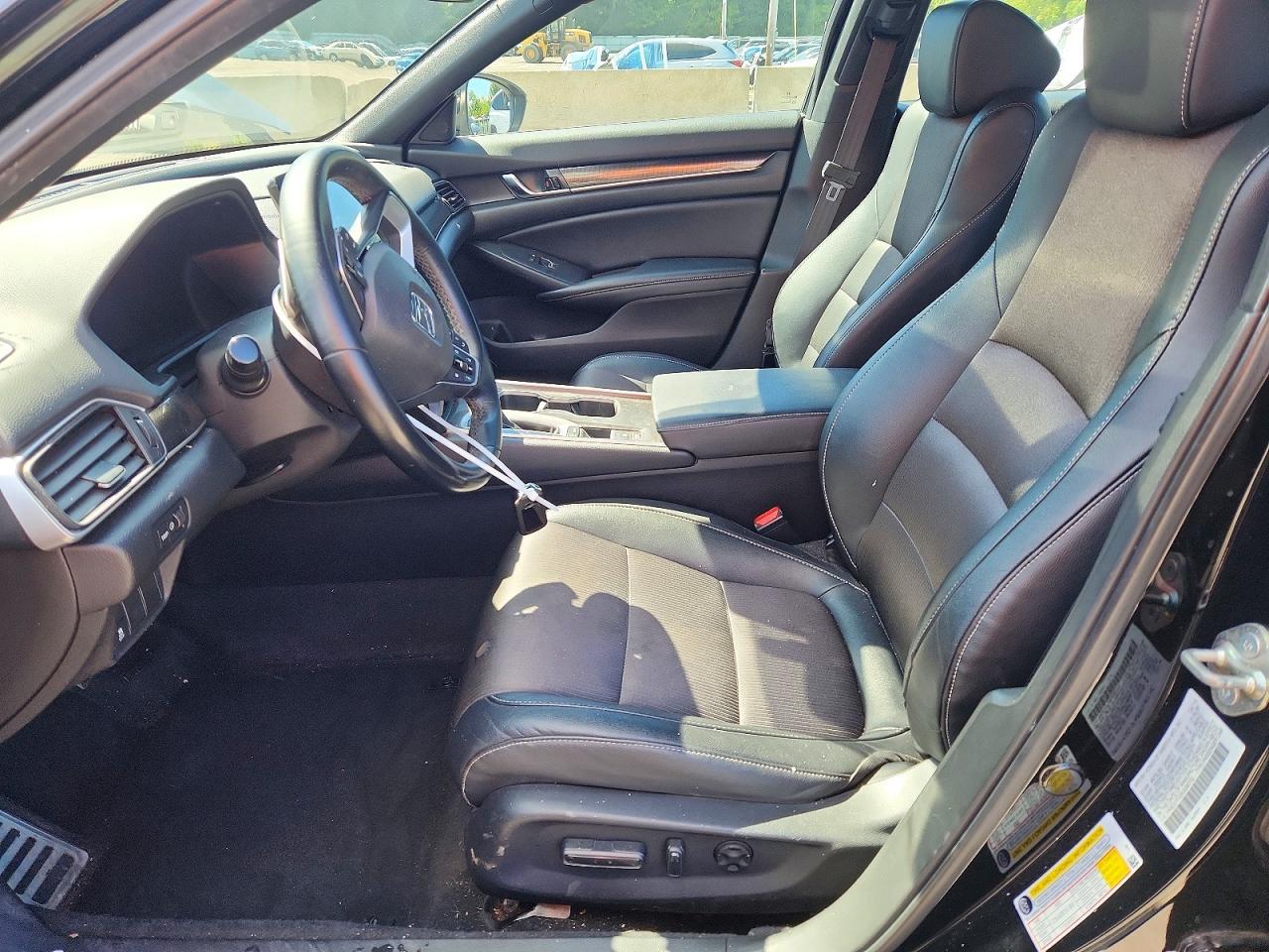 2019 HONDA ACCORD