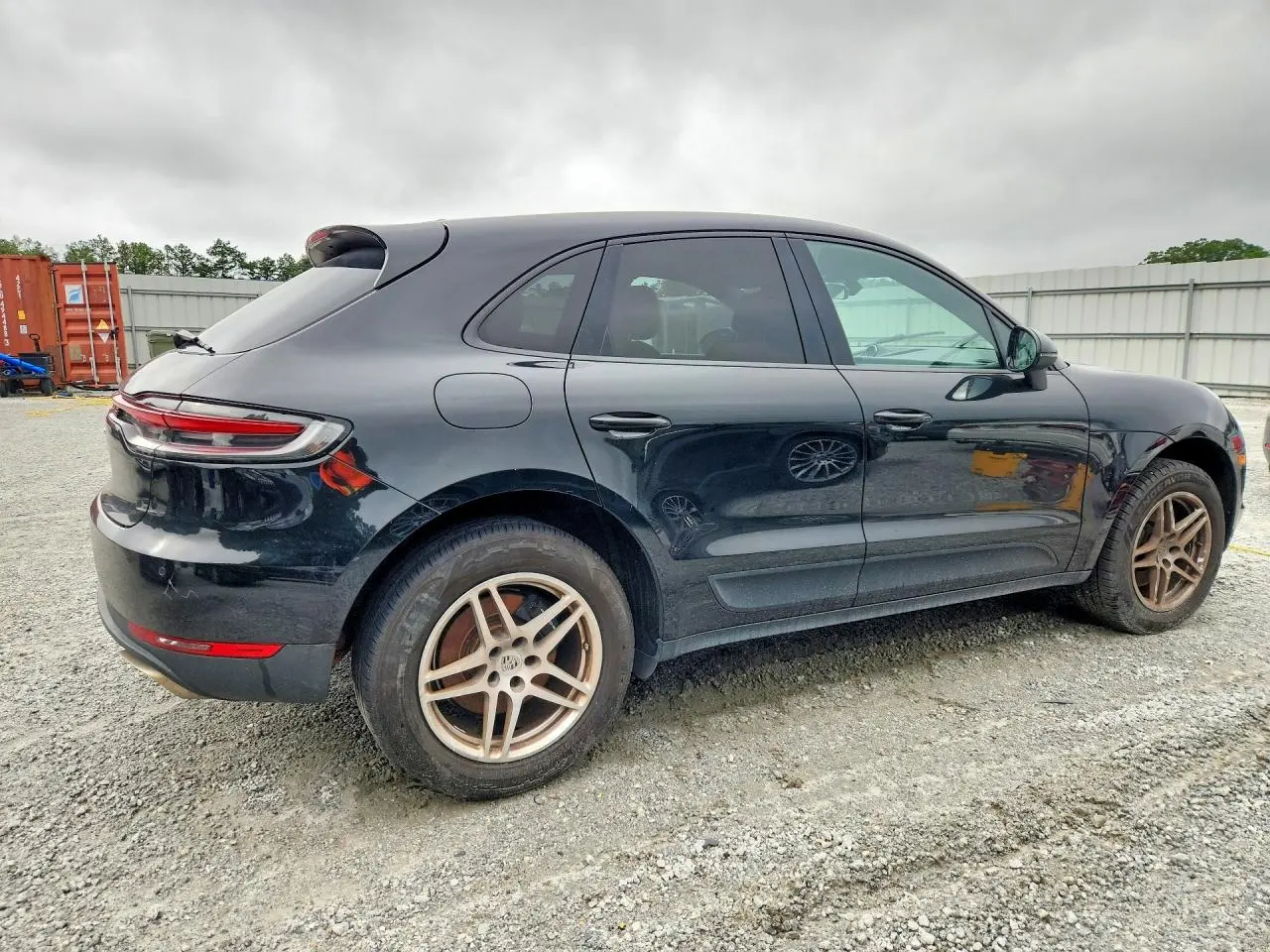 2020 PORSCHE Macan