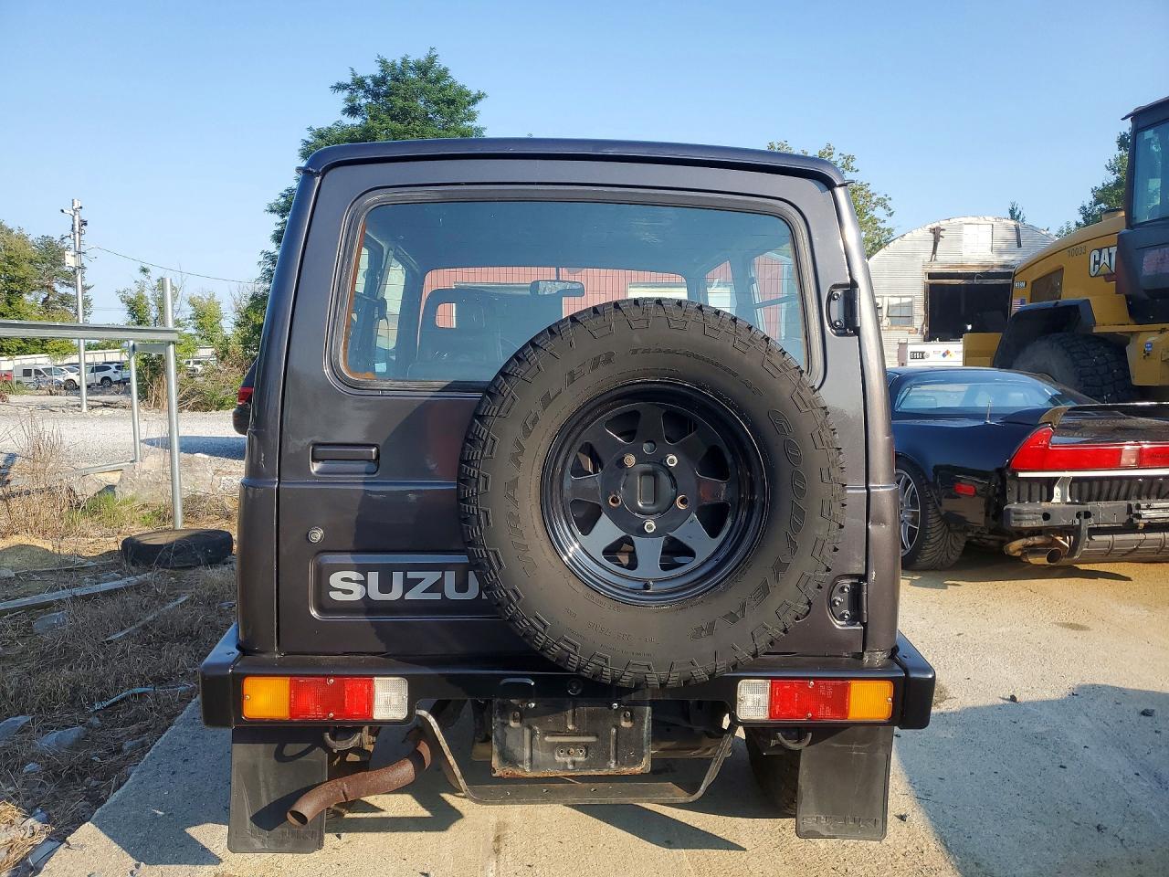 1986 SUZUKI Samurai