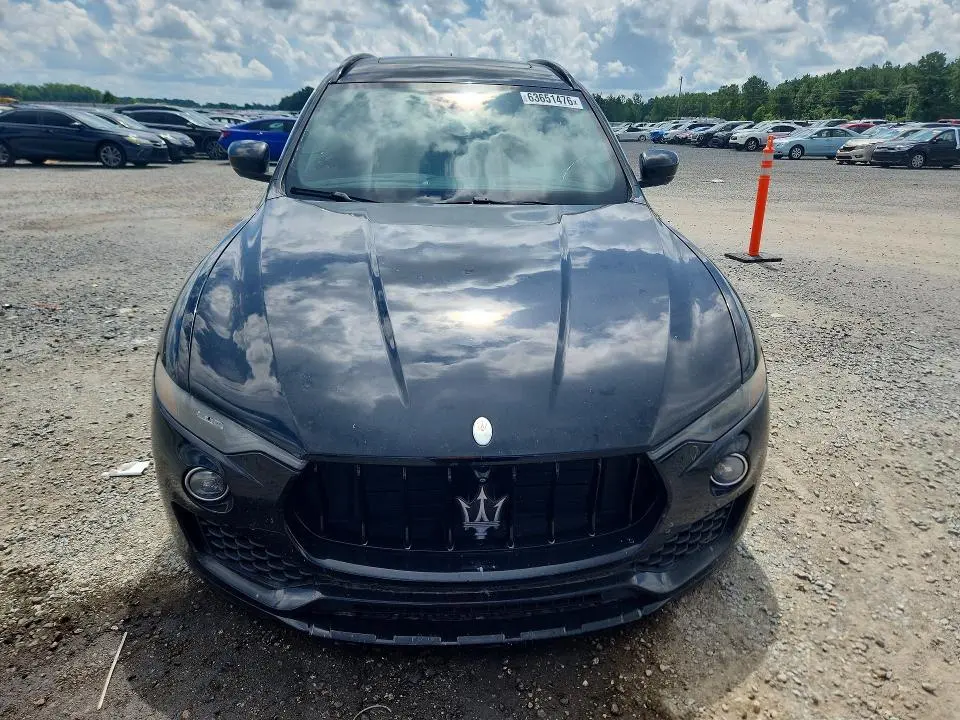 2017 MASERATI Levante