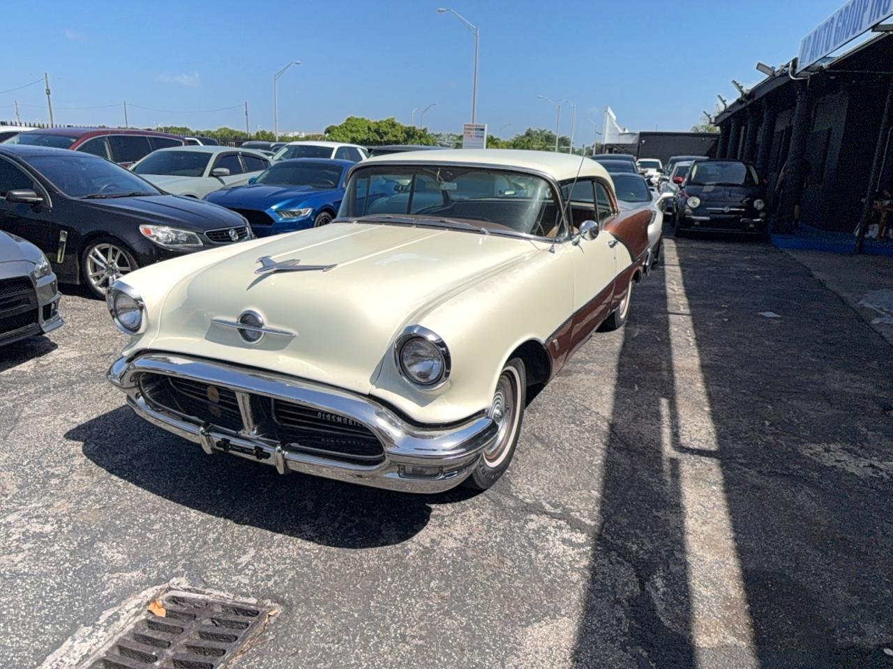 1956 OLDSMOBILE Rocket 88
