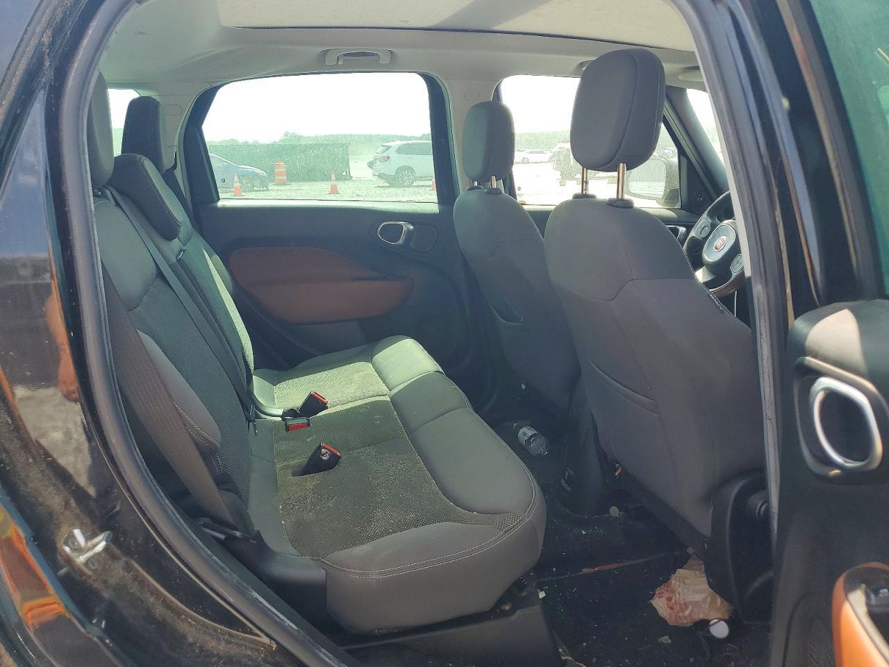 2014 FIAT 500L
