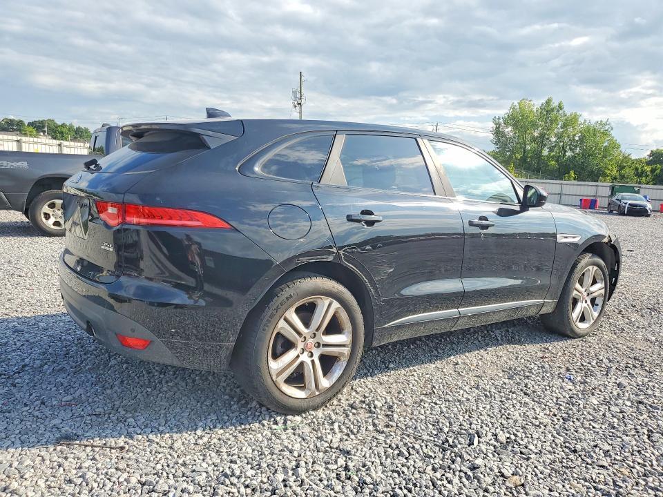 2017 JAGUAR F-Pace