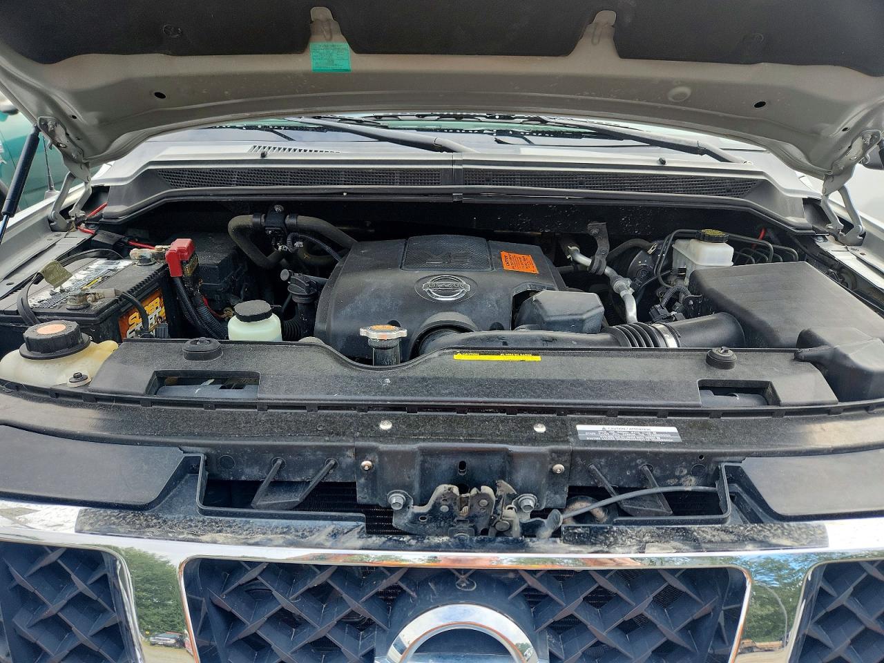 2010 NISSAN Titan