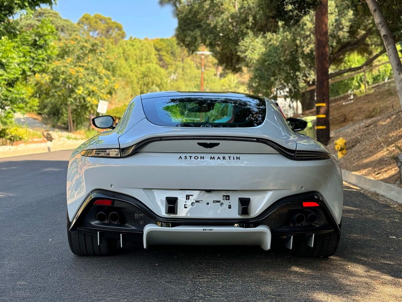 2023 Aston Martin Vantage