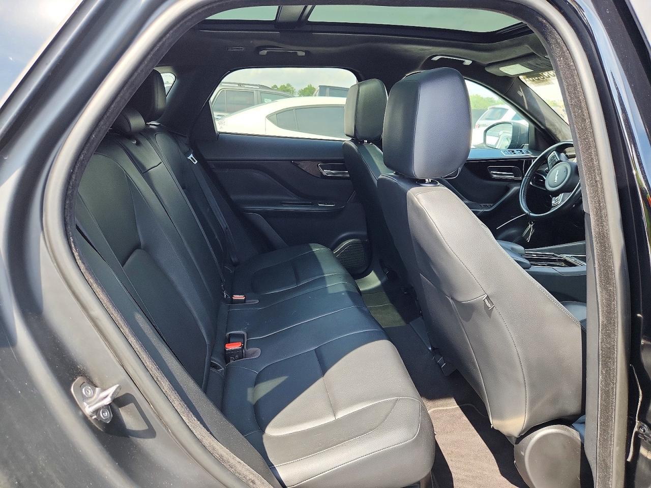 2020 JAGUAR F-Pace