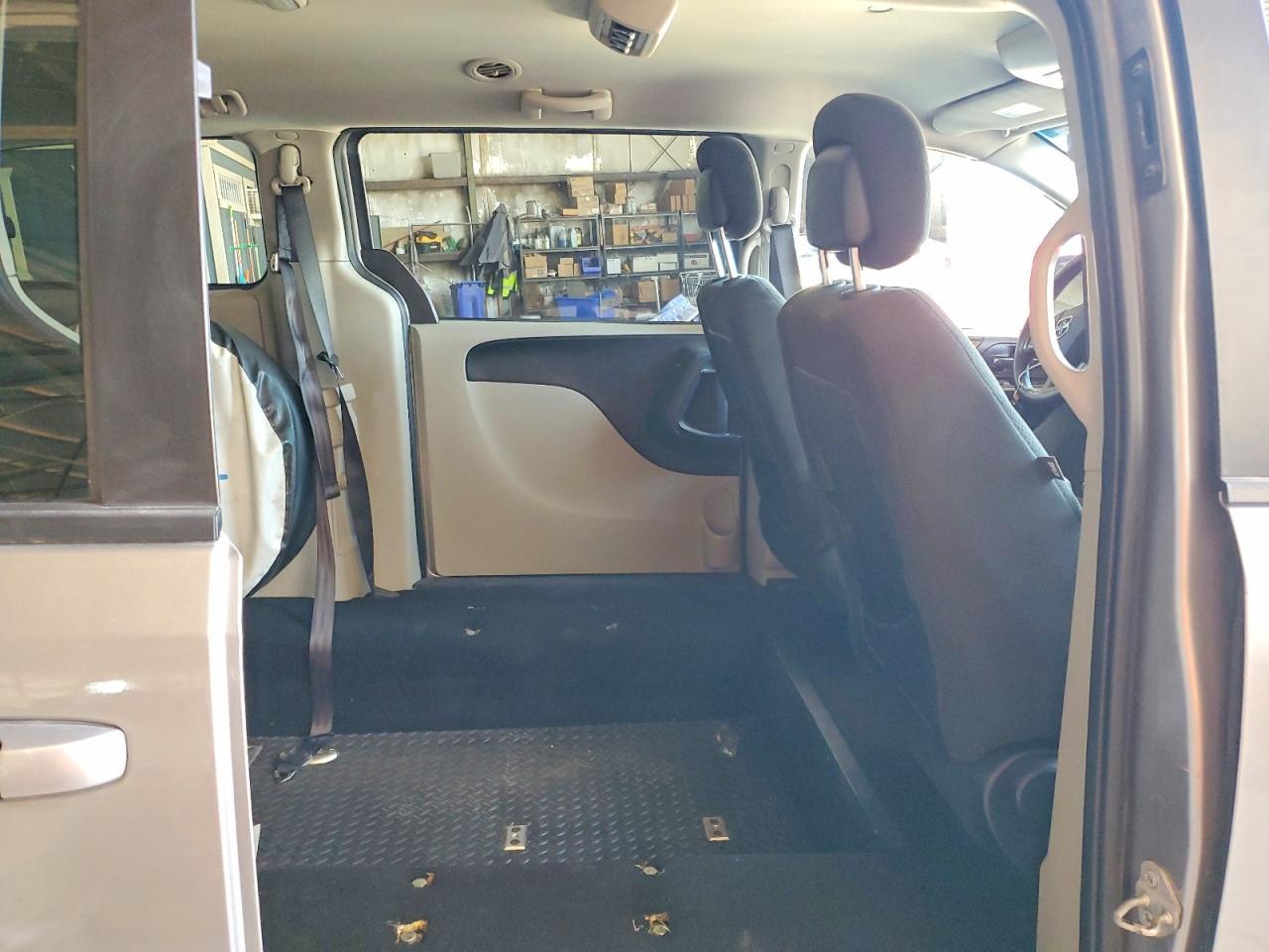2016 DODGE GRAND CARAVAN