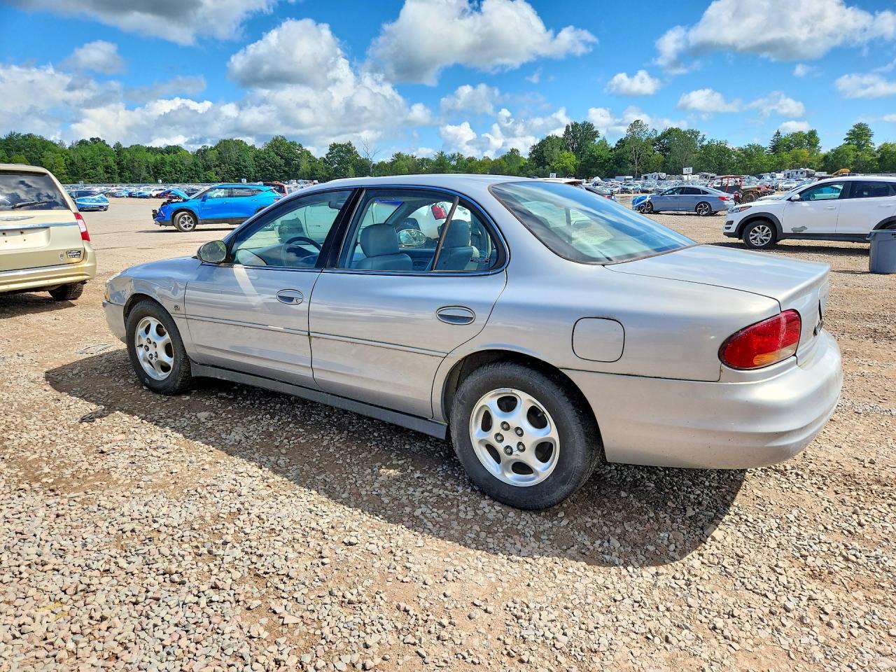 1999 OLDSMOBILE Intrigue