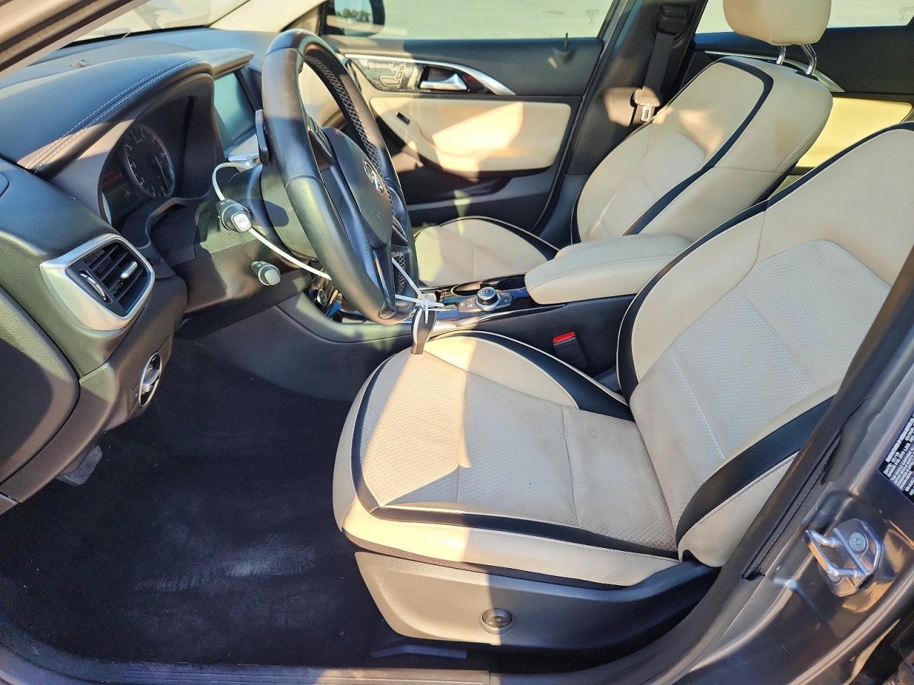 2019 INFINITI QX30