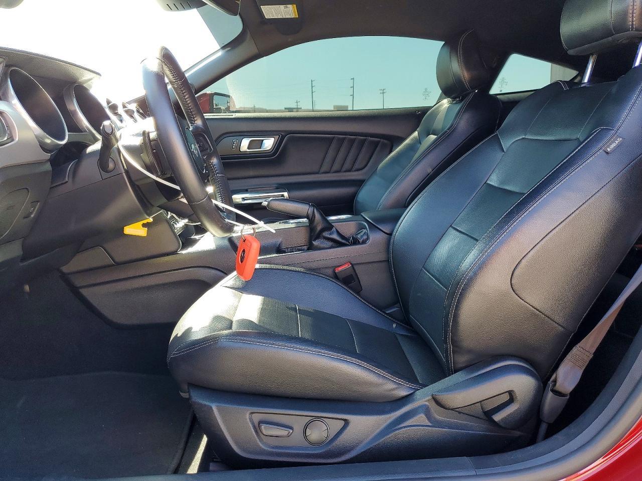 2020 FORD MUSTANG