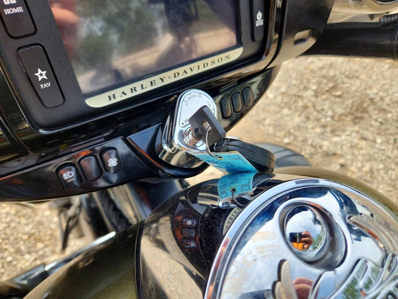 2018 HARLEY-DAVIDSON FLHTK