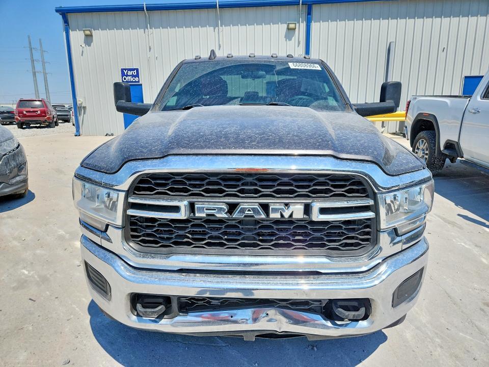 2021 RAM 3500