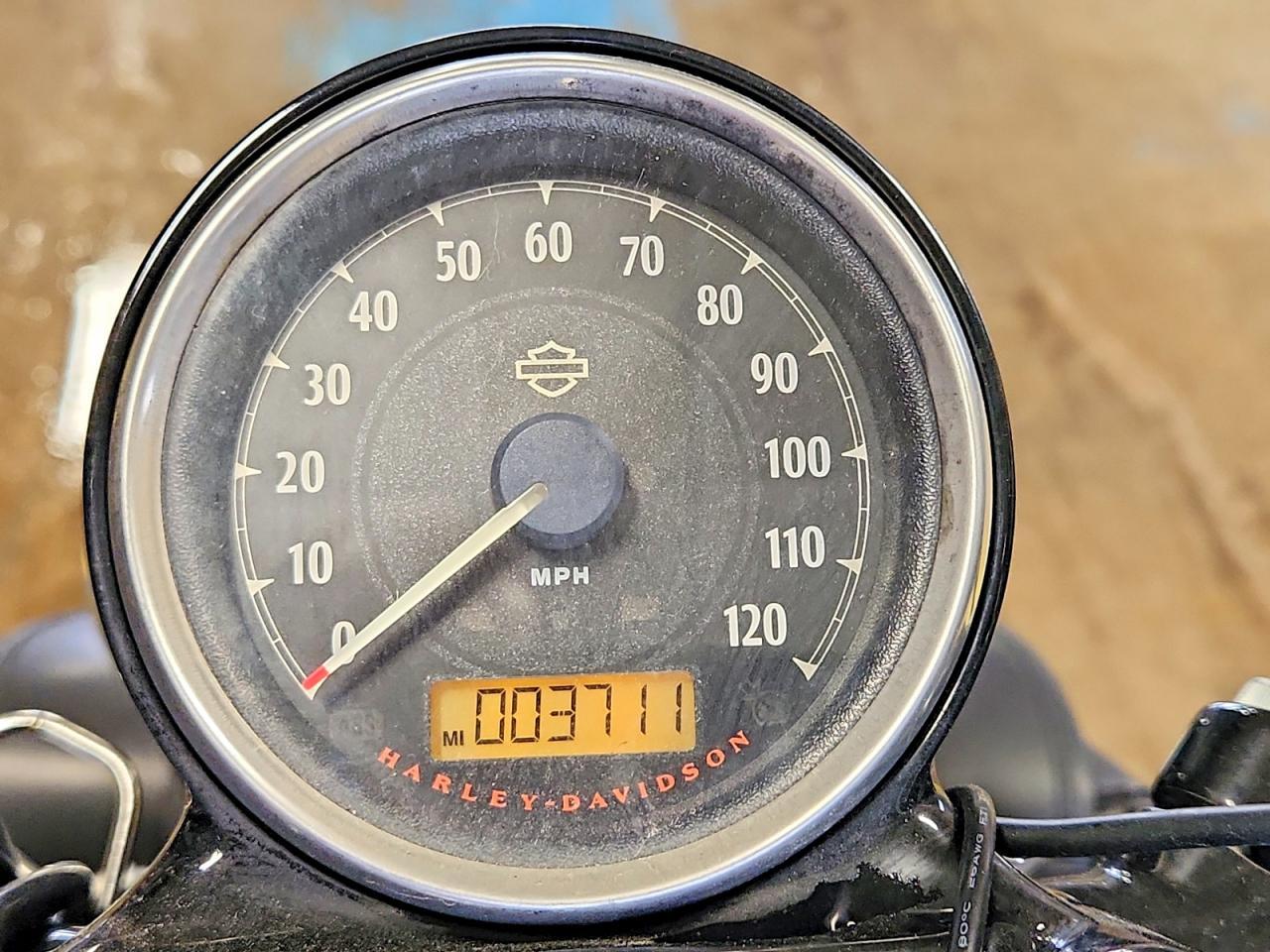 2017 HARLEY-DAVIDSON Xl1200