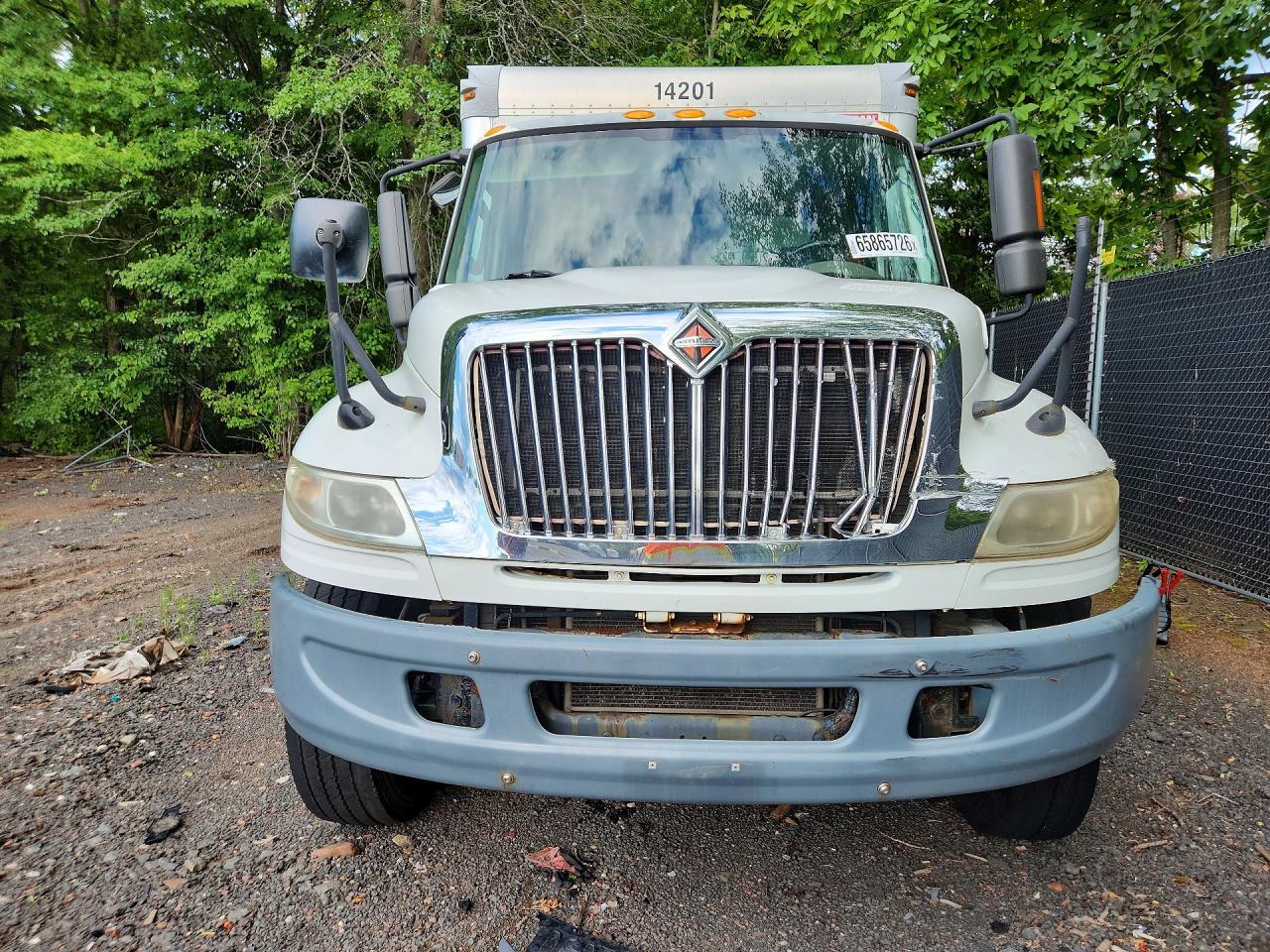 2014 INTERNATIONAL 4000-Series