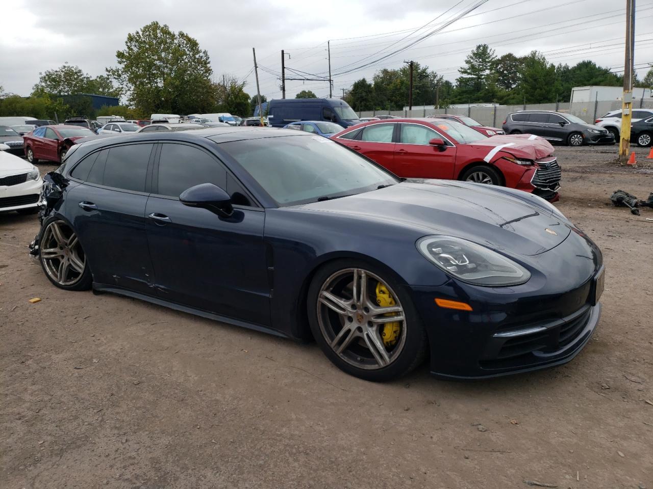 2018 PORSCHE Panamera