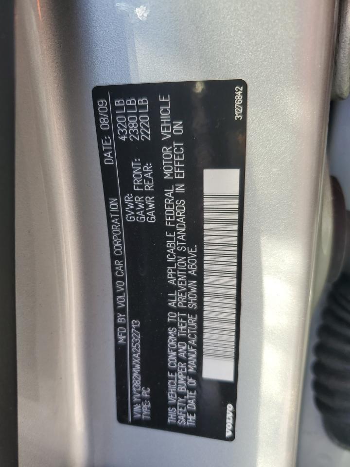 2010 VOLVO V50