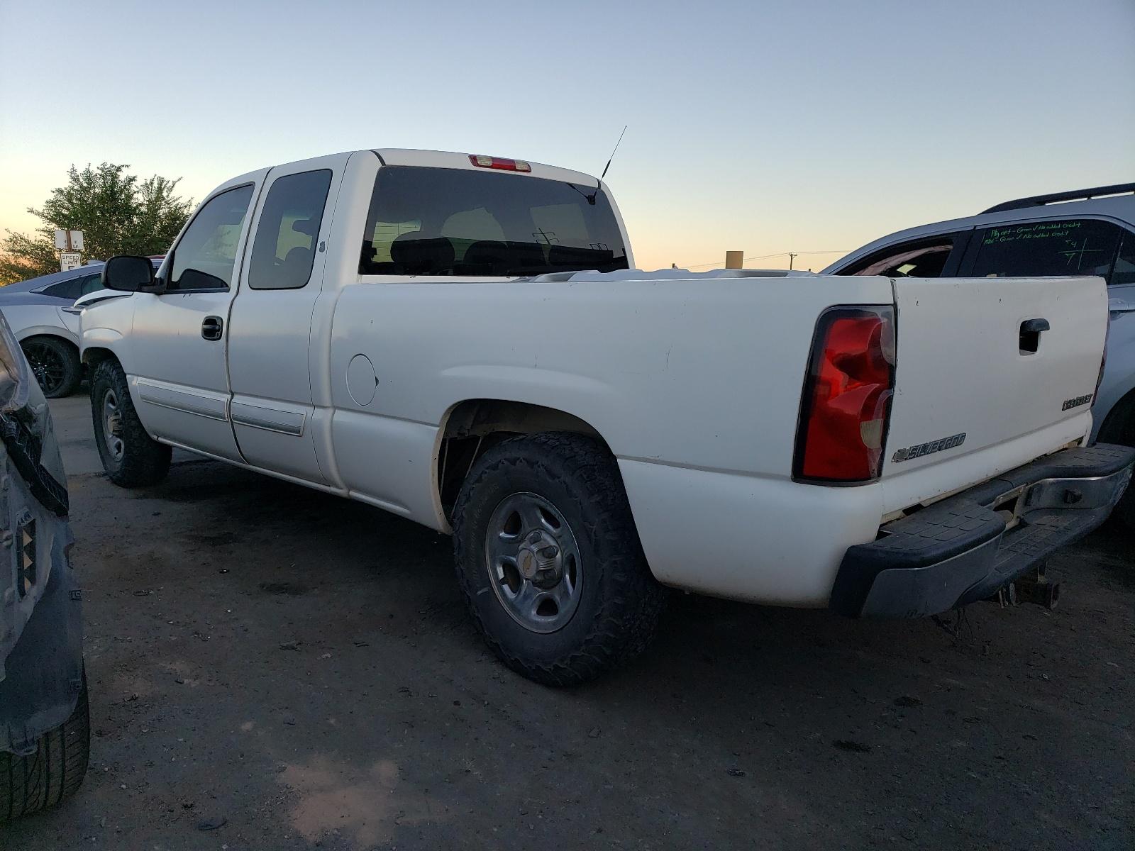 2004 CHEVROLET Silverado