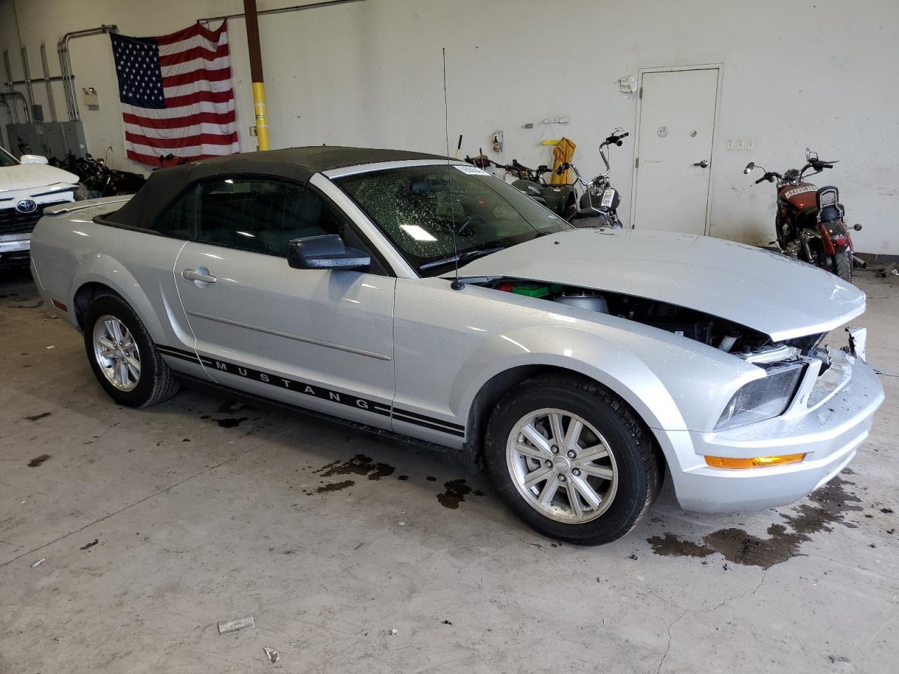 2008 FORD MUSTANG