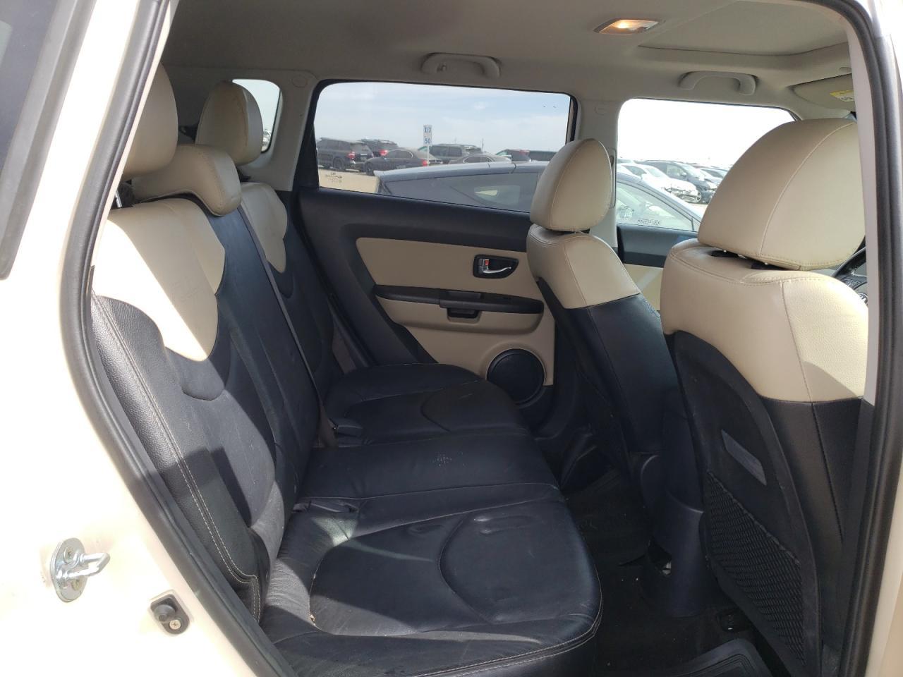 2013 KIA SOUL