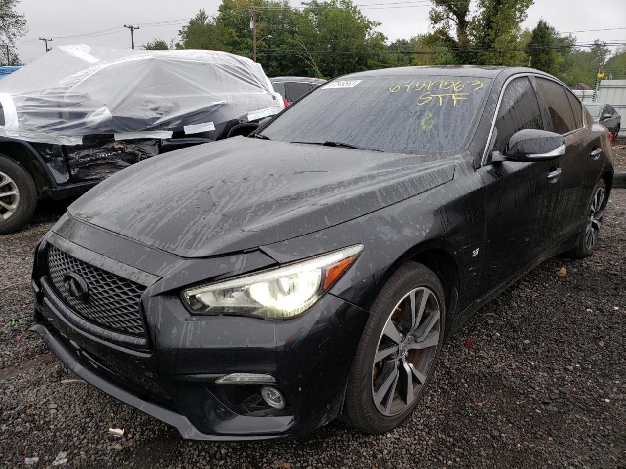 2015 INFINITI Q50