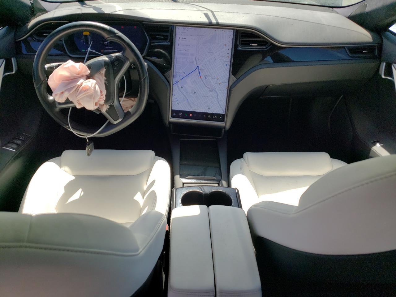 2020 TESLA MODEL S