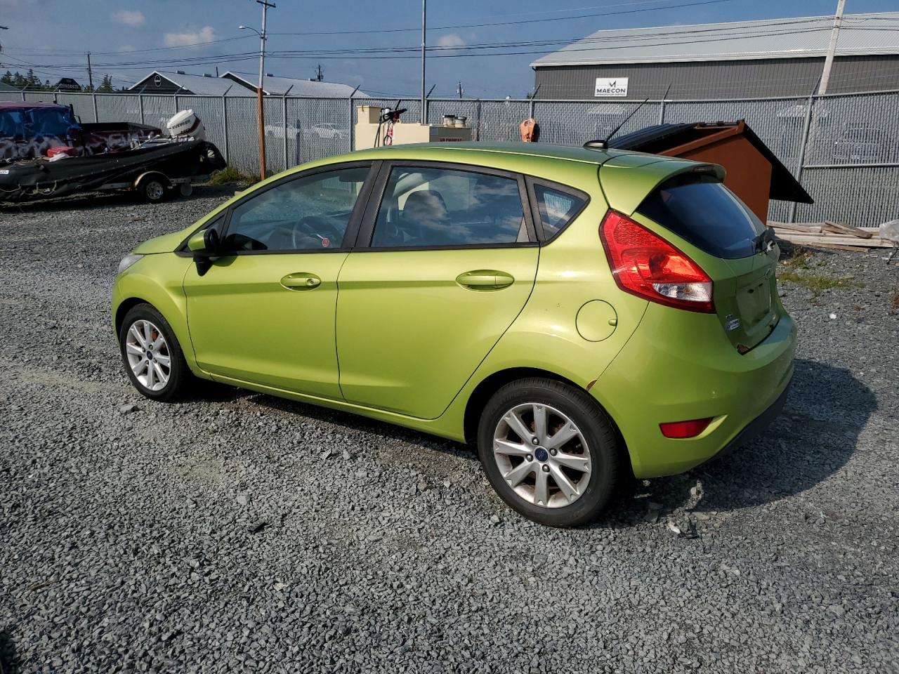 2013 FORD Fiesta