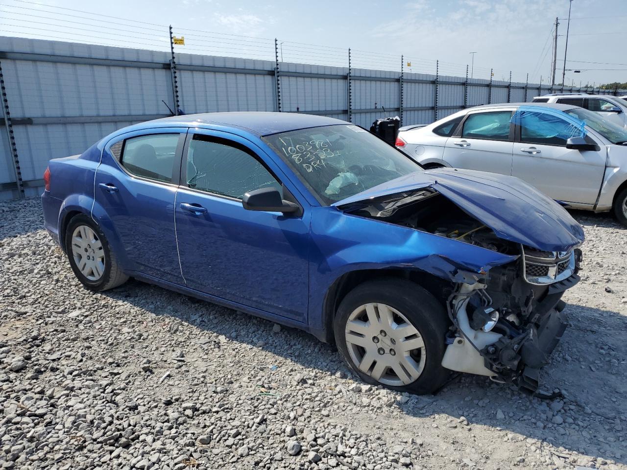 2014 DODGE Avenger