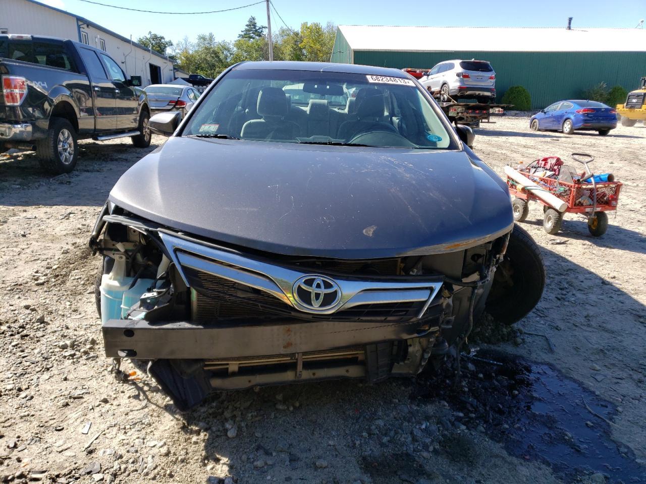 2013 TOYOTA CAMRY