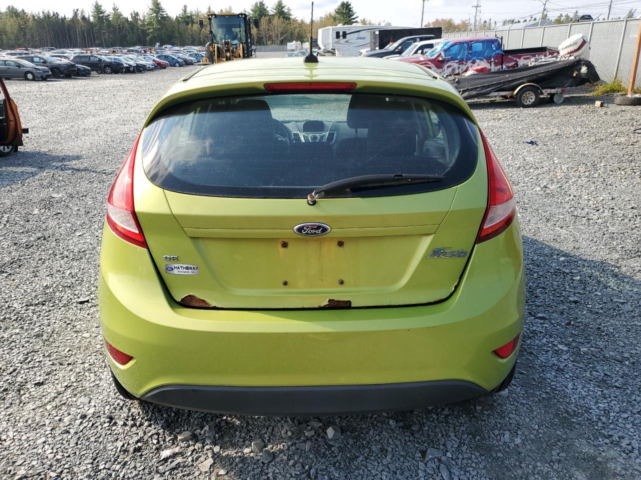 2013 FORD Fiesta