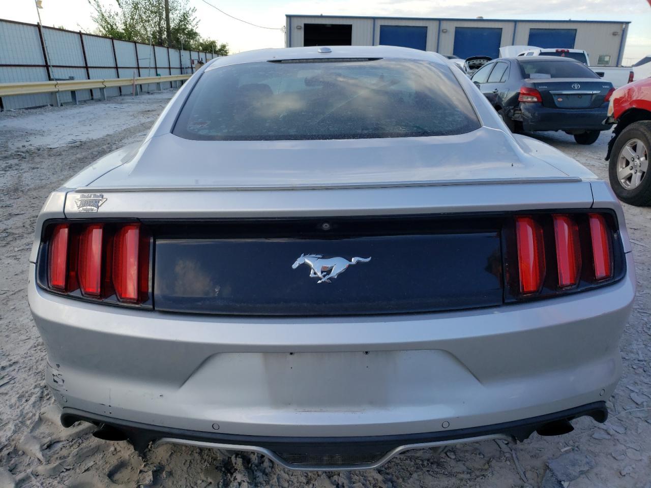 2015 FORD MUSTANG