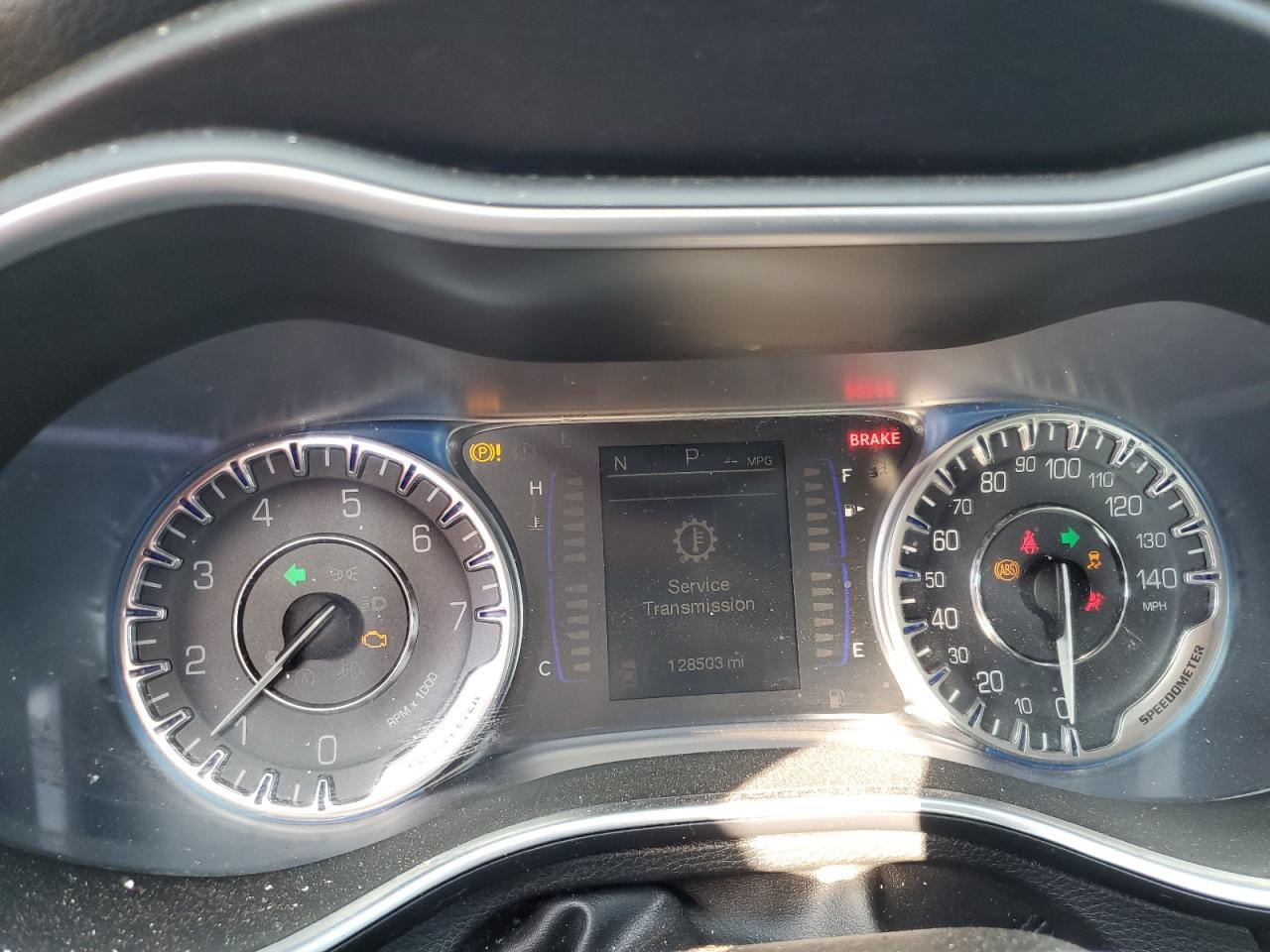 2015 CHRYSLER 200