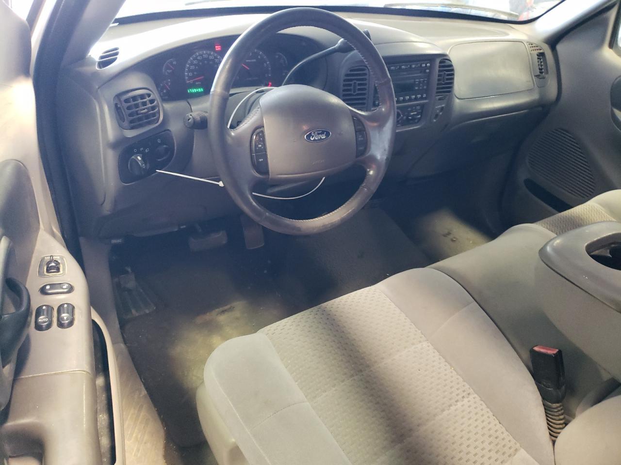 2004 FORD F-150