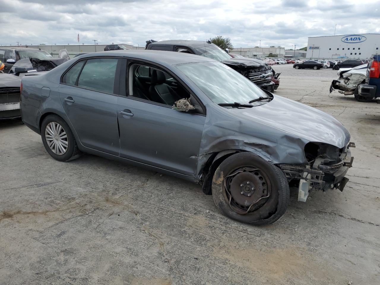 2010 VOLKSWAGEN JETTA