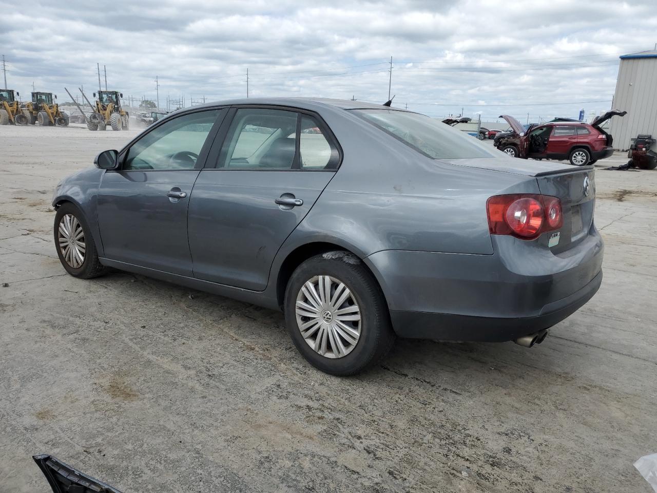 2010 VOLKSWAGEN JETTA