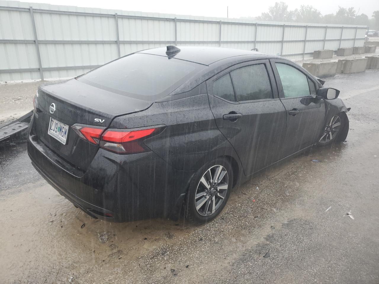 2021 NISSAN VERSA