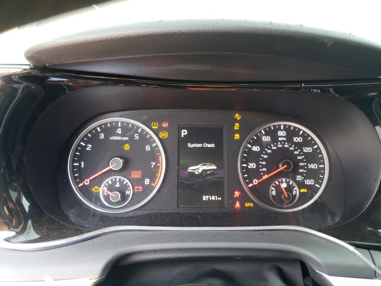 2022 KIA K5