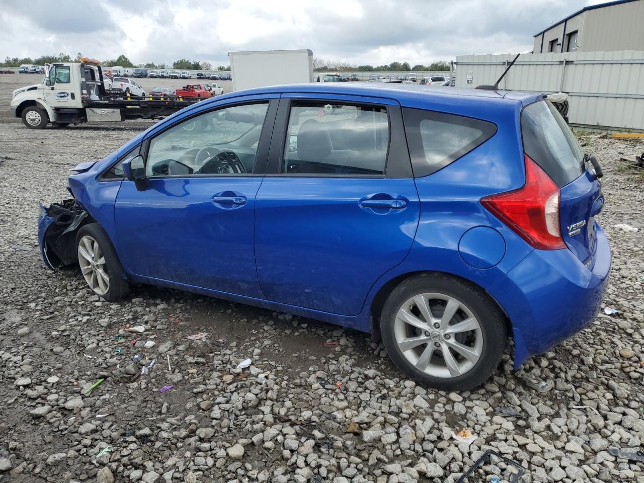 2016 NISSAN Versa Note