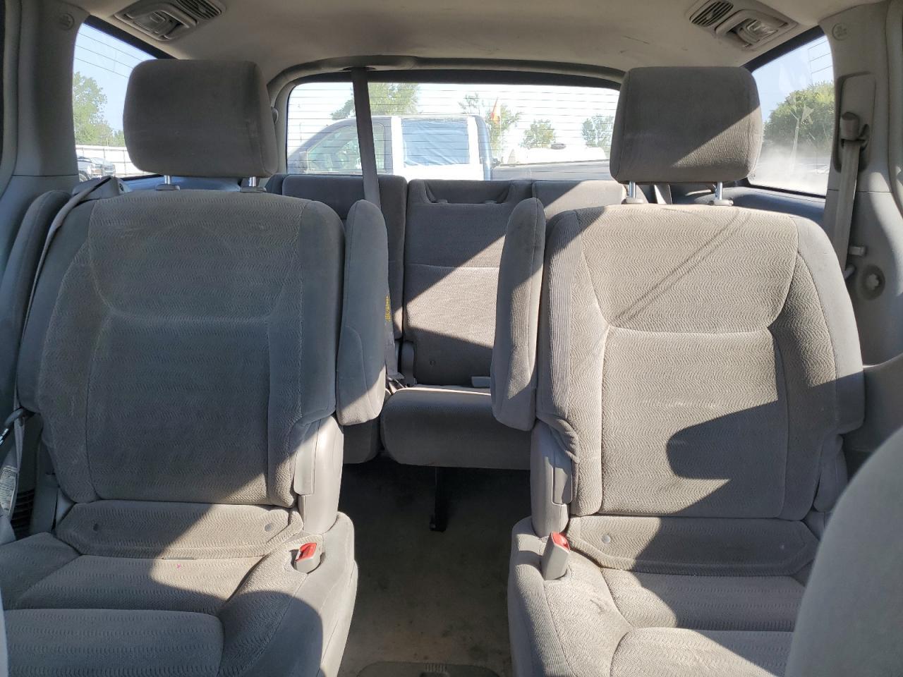 2006 TOYOTA SIENNA