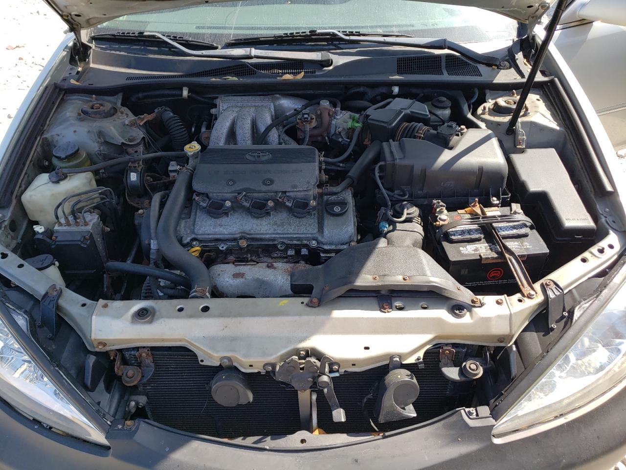 2002 TOYOTA CAMRY